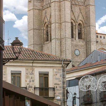 Apartamentos Turisticos Avila La Catedral Exteriér fotografie
